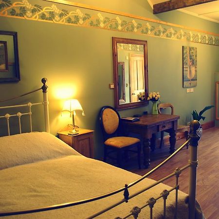 Crown House Suites Halifax Phòng bức ảnh