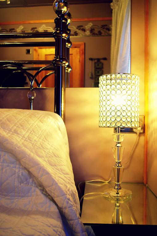 Crown House Suites Halifax Phòng bức ảnh